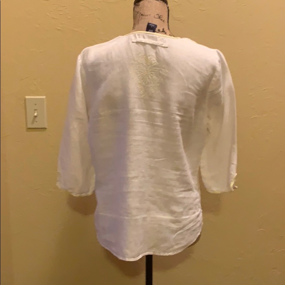 Shirt - Picture 4 of 6